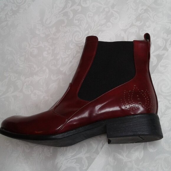 Bourgeois Boheme Women's Vegan Grace Chelsea Boot Red EU Size 39 / US 8.5 - Picture 6 of 16